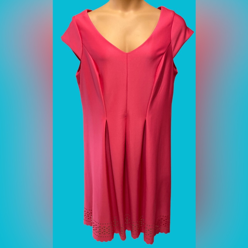 Tiana B Size 16W Dresd